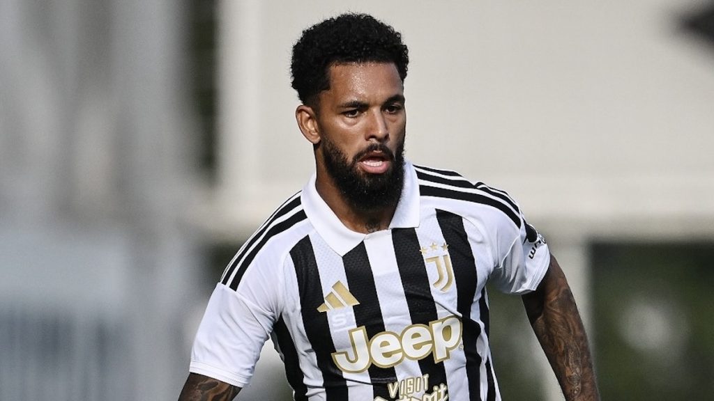Douglas Luiz