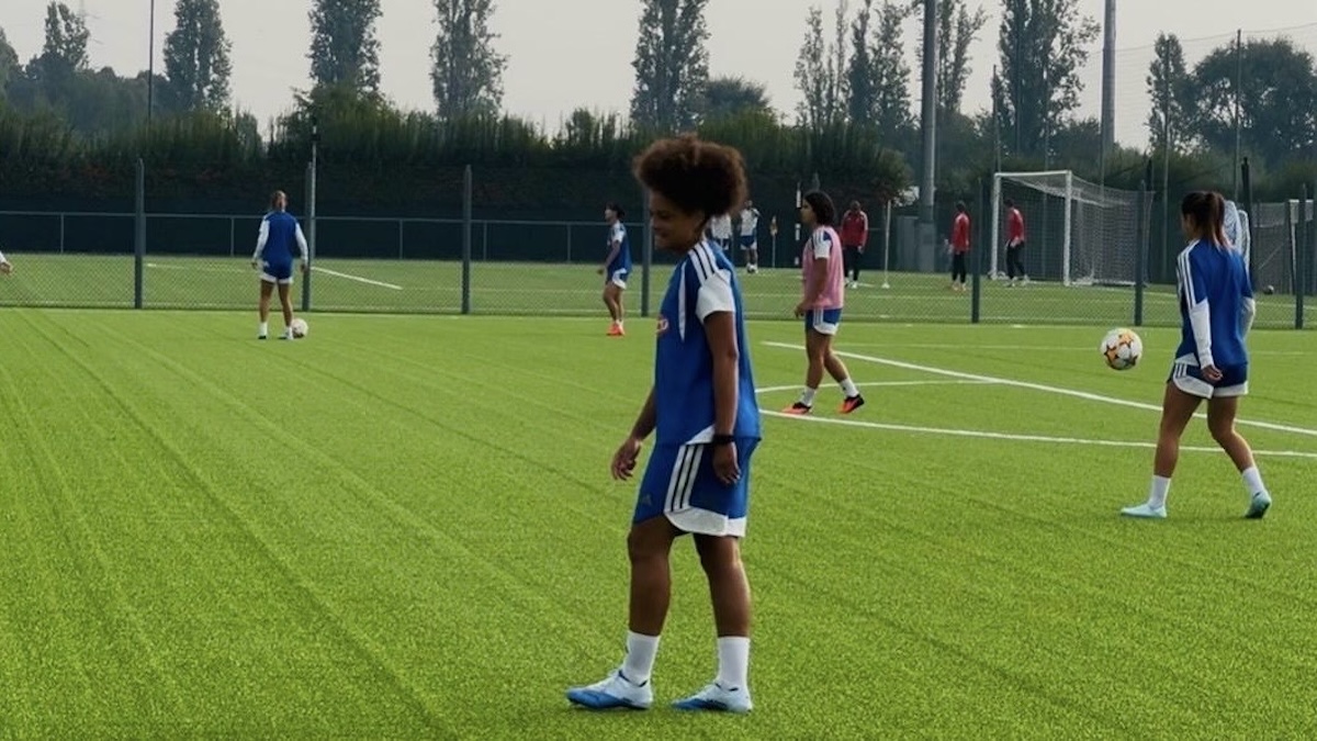 juventus women allenamento a vinovo verso l8217hacken subito in gruppo hayashi e graziani gestione dei carichi per rosucci 8211 video da Juventusnews24.com juventus women allenamento a vinovo verso l8217hacken subito in gruppo hayashi e graziani gestione dei carichi per rosucci 8211 video