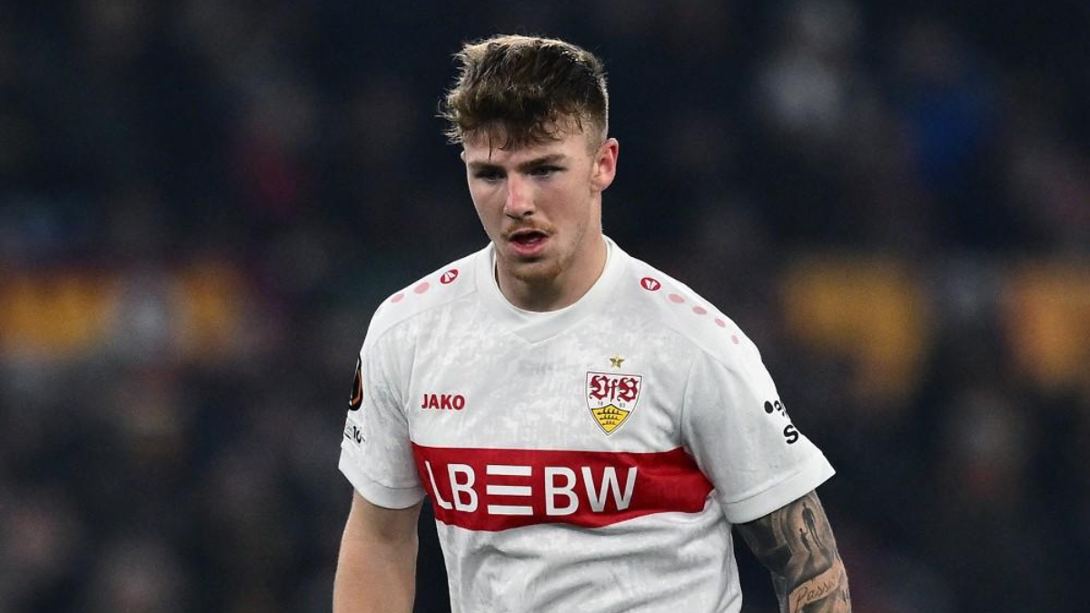 juve interessa a jeltsch come cambierebbe la difesa dei bianconeri con il suo centrale da Juventusnews24.com juve interessa a jeltsch come cambierebbe la difesa dei bianconeri con il suo centrale