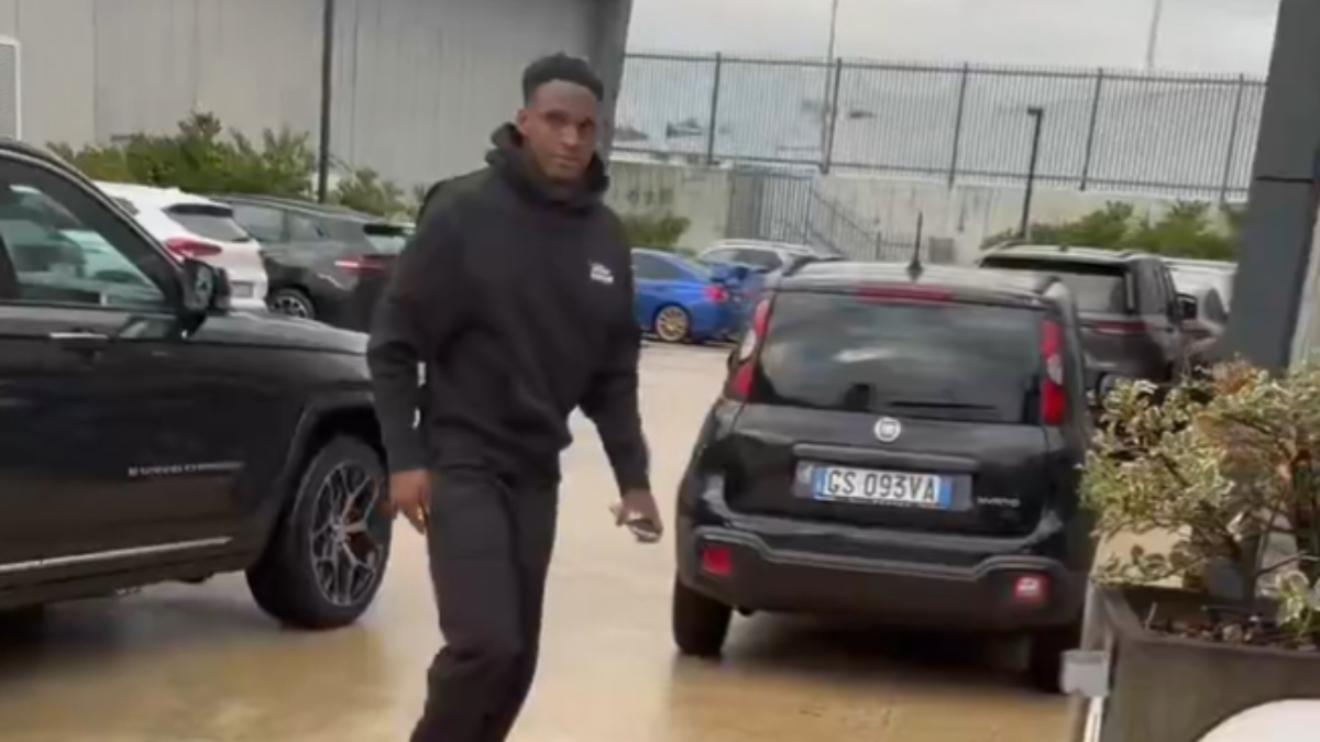 lucum236 rientrato a torino dopo gli impegni con la colombia 232 l8217ultimo dei nazionali ad essere tornato cosa 232 successo questa mattina 8211 video da Juventusnews24.com lucum236 rientrato a torino dopo gli impegni con la colombia 232 l8217ultimo dei nazionali ad essere tornato cosa 232 successo questa mattina 8211 video