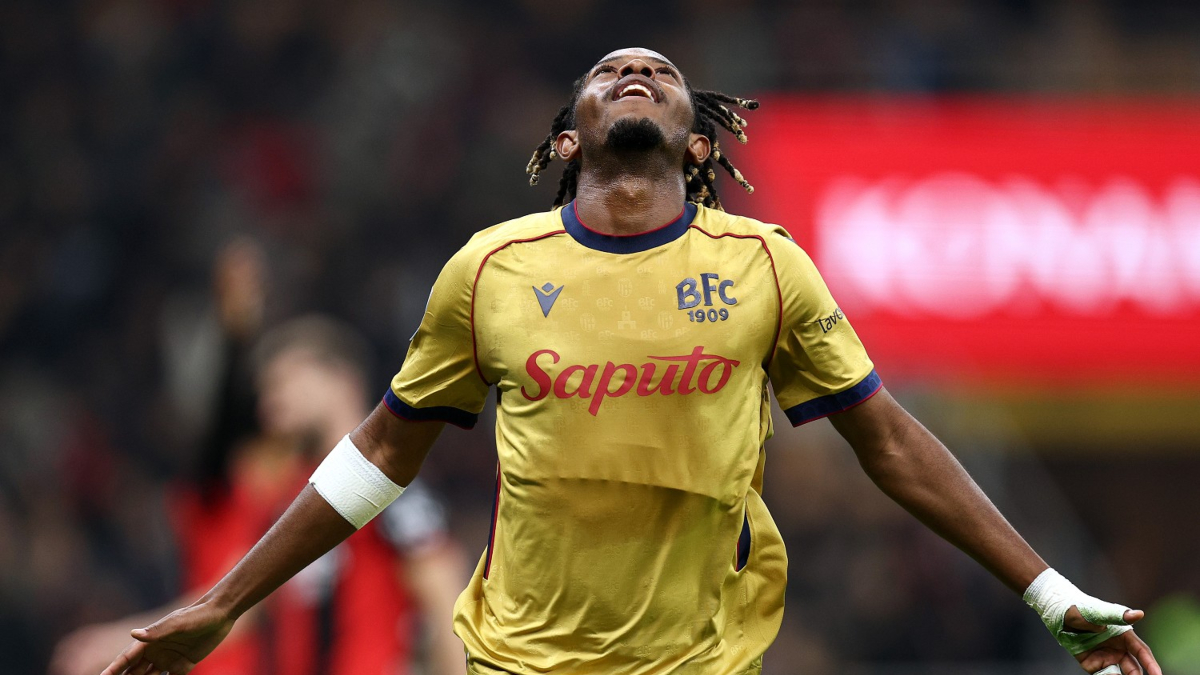 Mbangula show a San Siro: l’ex Juve segna una tripletta al Milan ed entra nella storia. Come lui solo Batistuta Mbangula show a San Siro: l’ex Juve segna una tripletta al Milan ed entra nella storia. Come lui solo Batistuta