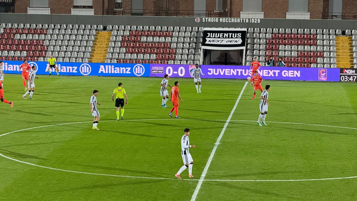 juventus next gen renate 0 0 live quattro occasioni fallite i bianconeri meritano il vantaggio da Juventusnews24.com juventus next gen renate 0 0 live quattro occasioni fallite i bianconeri meritano il vantaggio